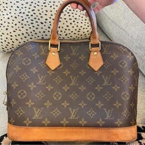 Louis Vuitton Alma PM Handbag Authentic